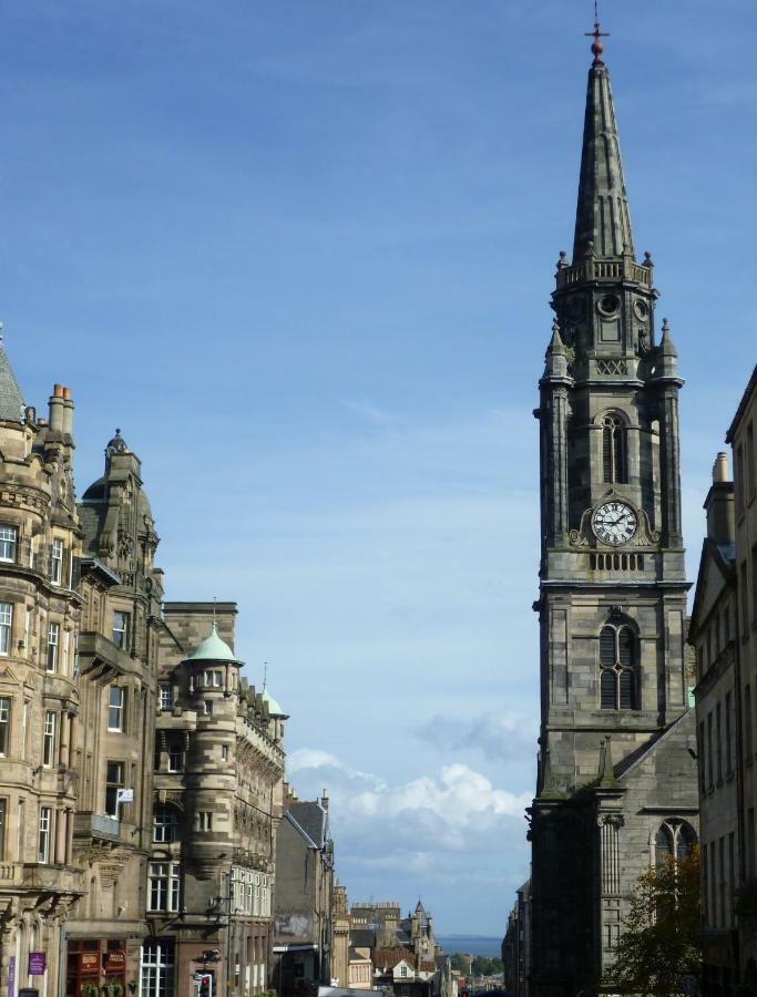 Royal Mile View Apartment เอดินบะระ ภายนอก รูปภาพ